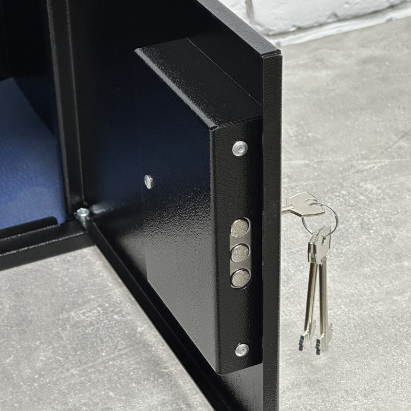 Меблевий сейф СМ-300