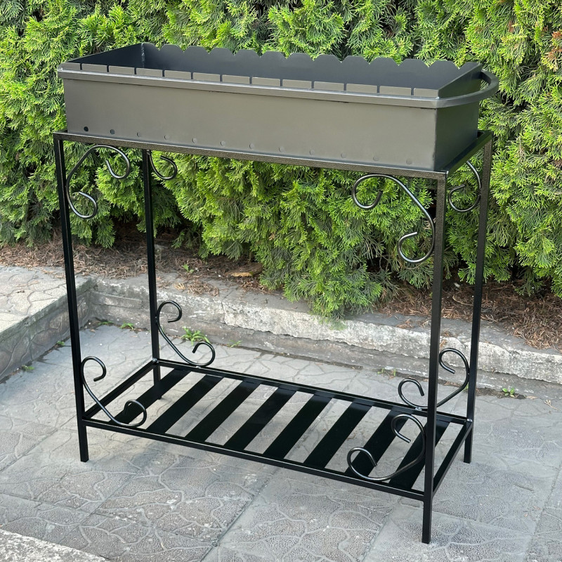 Мангал Mzavod Гефест на 12 шампурів 4мм на дровниці