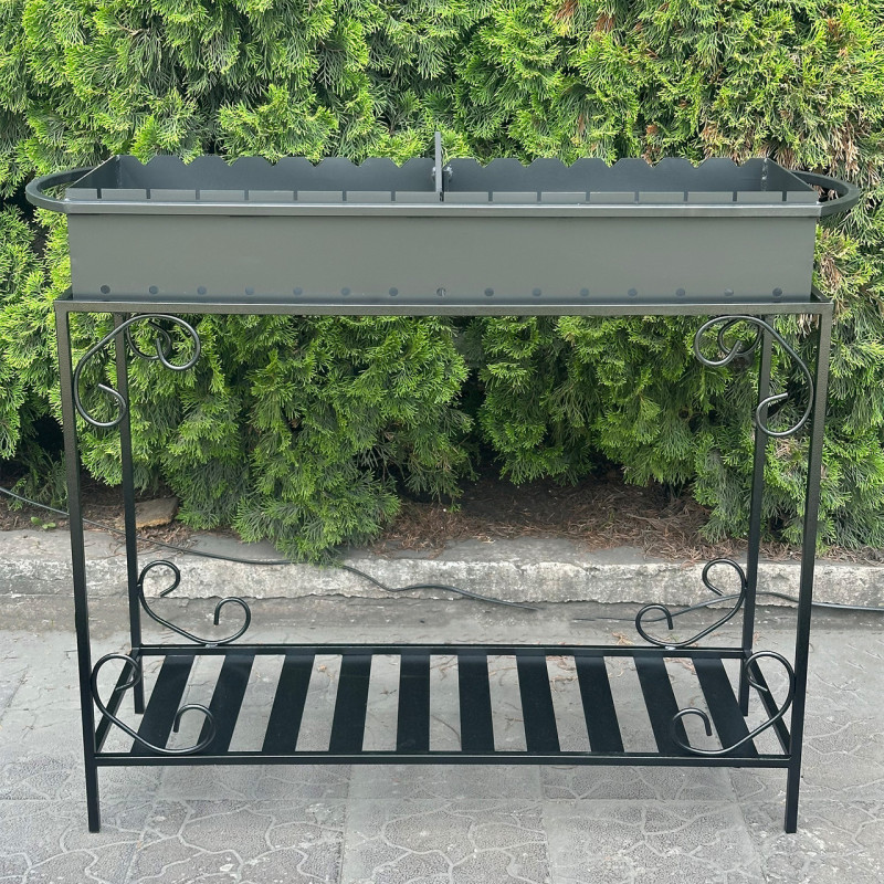 Мангал Mzavod Гефест на 15 шампурів 4мм на дровниці