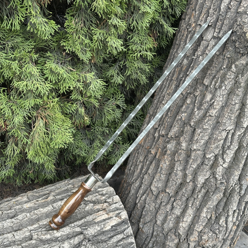 Подвійний шампур Mzavod з дерев'яною ручкою 630х12х3мм ретро