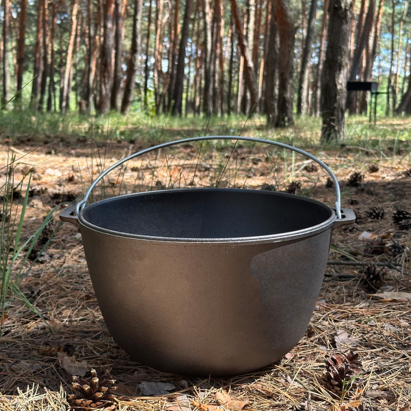 Казан туристичний КТ-08КС чавунний з кришкою-сковородою 8л