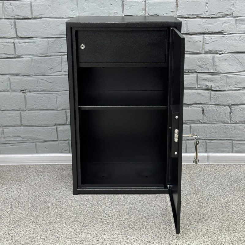 Офісний сейф СБЕ-720 чорний