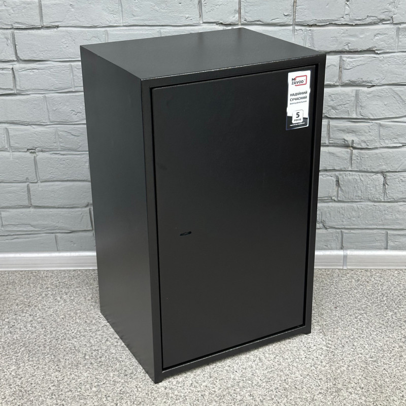 Офісний сейф СБЕ-720 чорний
