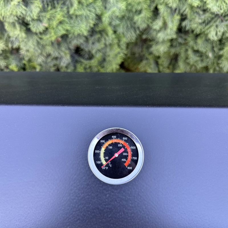 Мангал-барбекю Mzavod Гефест на 12 шампурів 3мм на дровниці