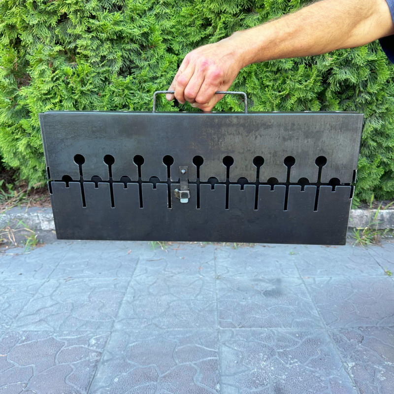 Мангал-валіза Mzavod Пегас на 10 шампурів 2мм