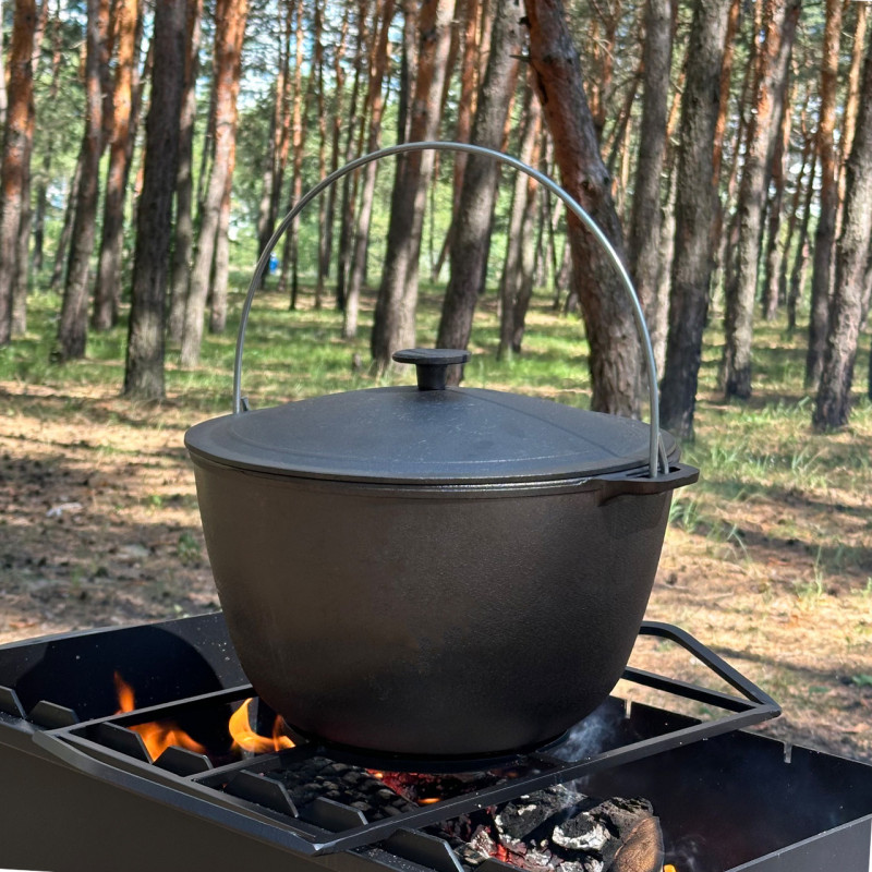 Казан туристичний КТ-10 чавунний з кришкою 10л