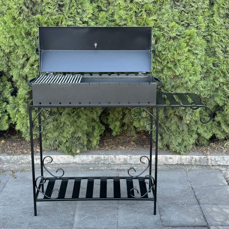 Мангал-барбекю Mzavod Гефест на 12 шампурів 4мм на дровниці