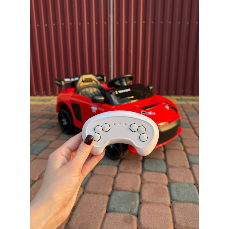 Детский электромобиль Cabrio 6V 5A (спойлер, пульт, LED-фары, звук, открывающая дверь, педаль газа), Красный